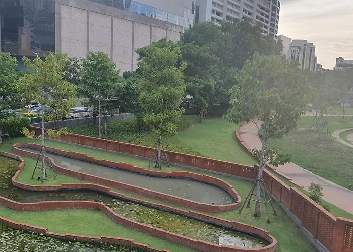 Interchange Tower Serviced - Sha Extra Hotel 3*