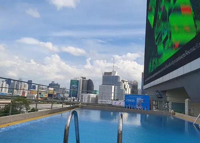 Hotel Interchange Tower Serviced - Sha Extra Bangkok