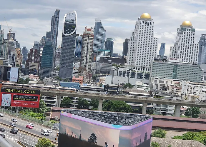 Interchange Tower Serviced - Sha Extra Bangkok