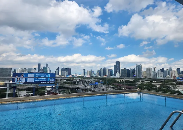 Interchange Tower Serviced - Sha Extra 3* Bangkok