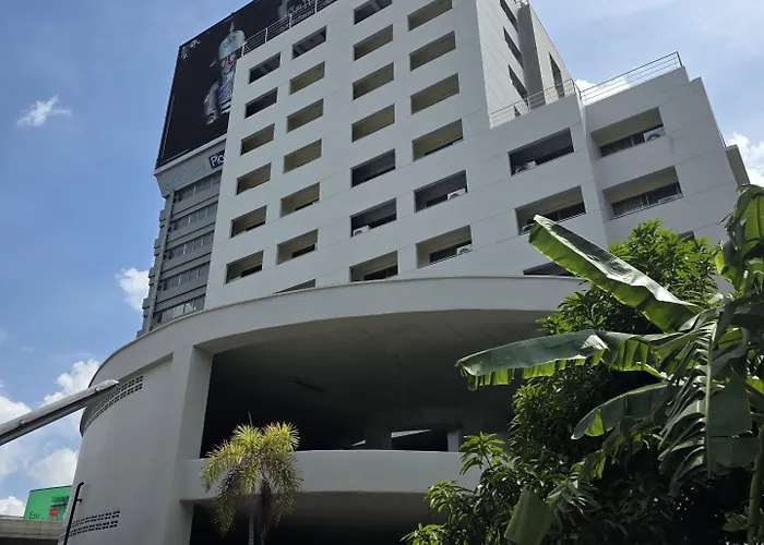 Interchange Tower Serviced - Sha Extra Hotel